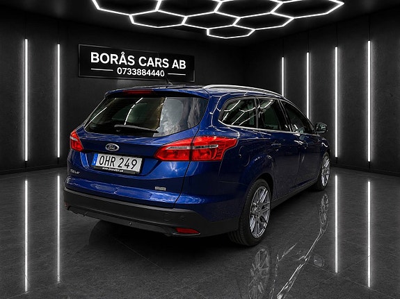 Ford Focus 4 of 13