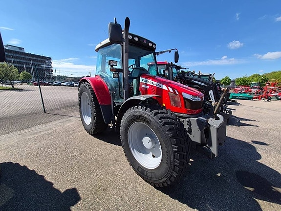 Massey Ferguson MF 6455 Dyna 6 8 of 12