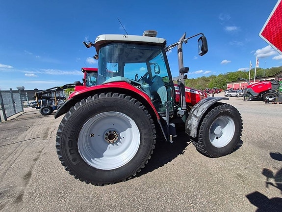 Massey Ferguson MF 6455 Dyna 6 7 of 12