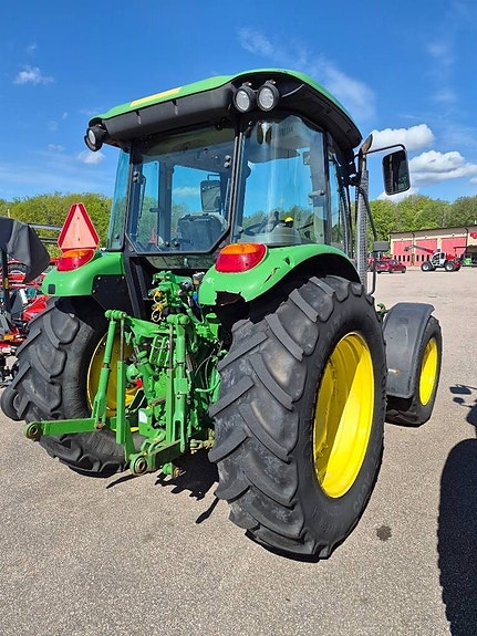 John Deere 5080 M 5 of 10