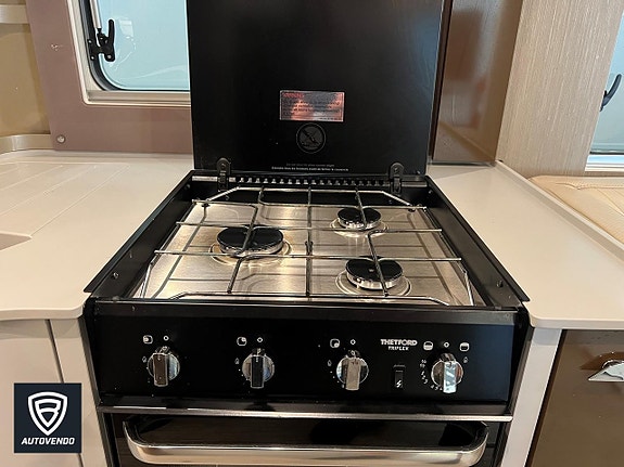 Bürstner 910 G EP*INDUS*2xAC*Utt 2025 14 of 27