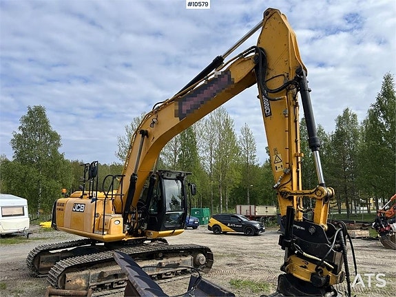 JCB JS220 Grävmaskin med grävsystem och redskap (749,000:- e 2 of 5