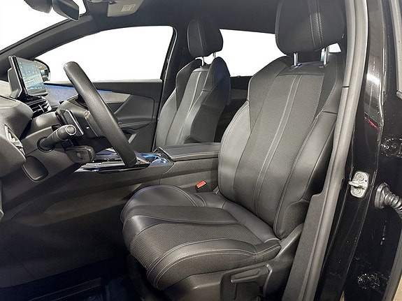 Peugeot 5008 4 of 5