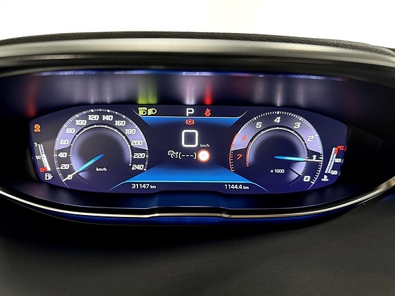 Peugeot 5008 9 of 18