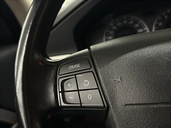 Volvo XC70 23 of 27