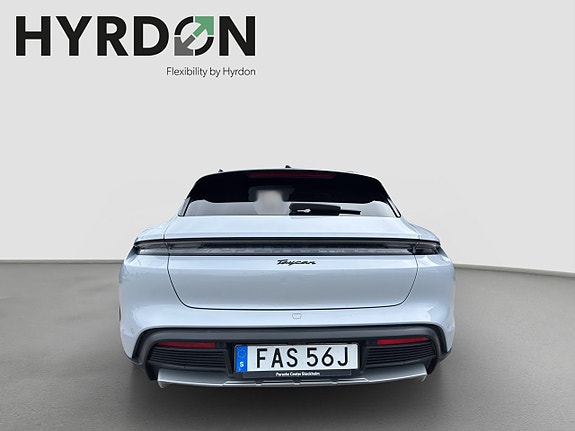 Porsche Taycan 5 of 5