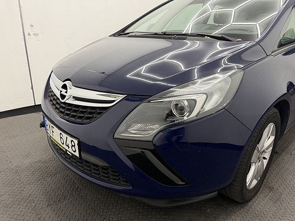 Opel Zafira Tourer 4 of 5