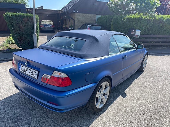 BMW 325Ci 4 of 5