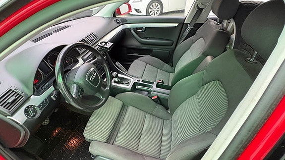 Audi A4 11 of 13