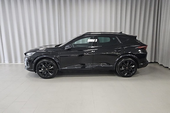 Cupra Formentor e-HYBRID 2 of 5