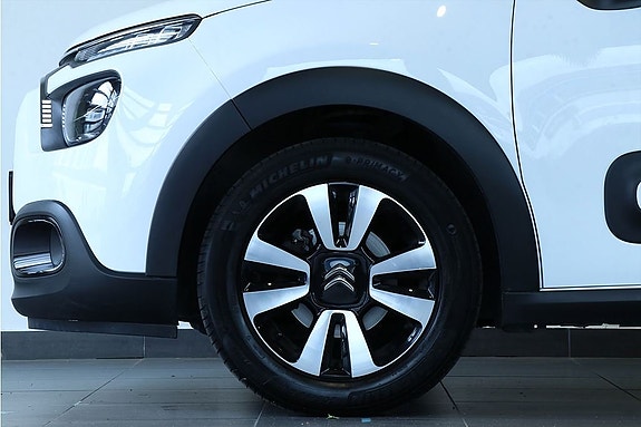Citroen C3 2 of 17
