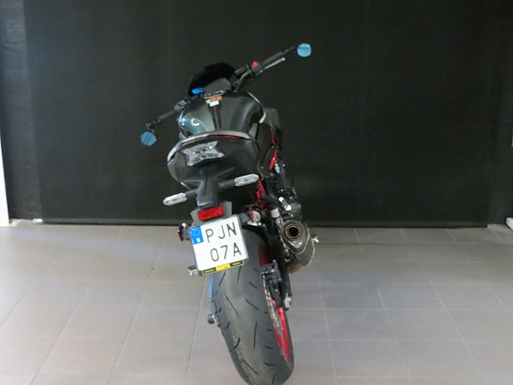 Kawasaki Z 900 PERFORMANCE 5 of 6