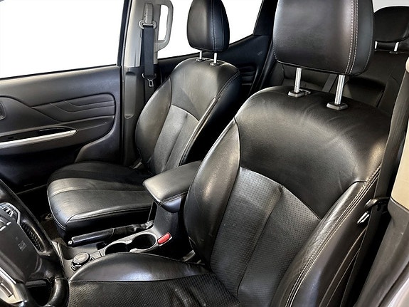 Mitsubishi L200 5 of 17