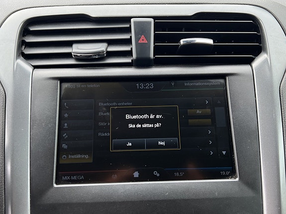 Ford Mondeo 18 of 23