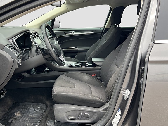 Ford Mondeo 11 of 23