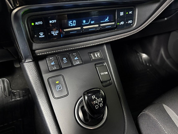 Toyota Auris 18 of 19