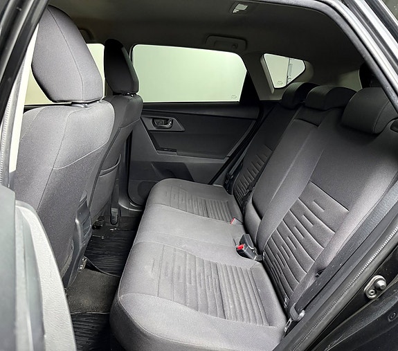 Toyota Auris 11 of 19