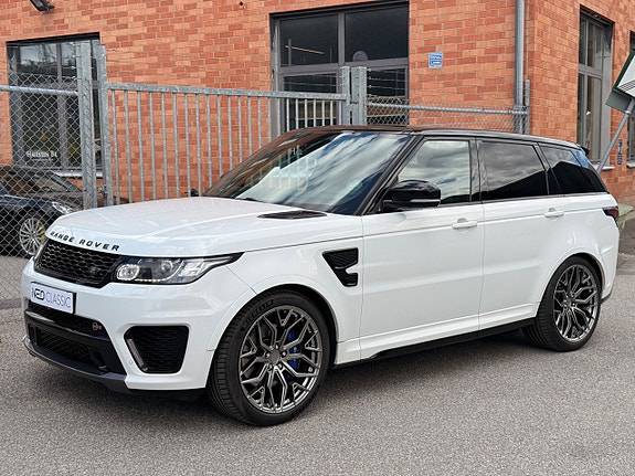Land Rover Range Rover Sport 5 of 5