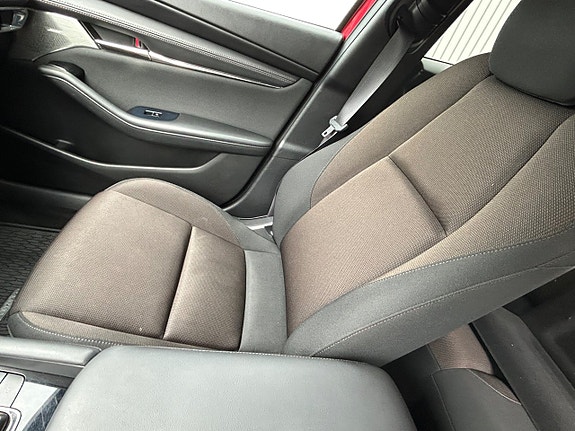 Mazda 3 13 of 16