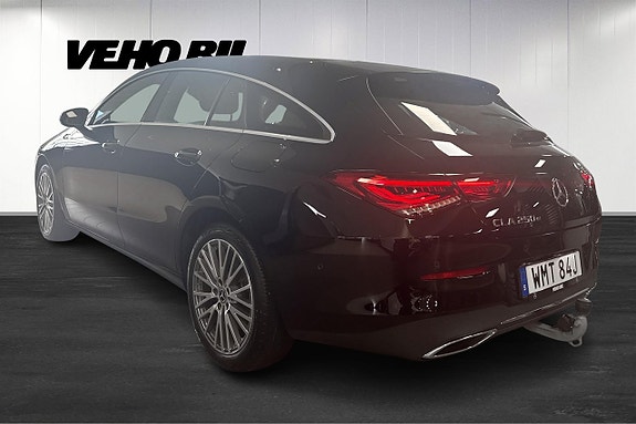 Mercedes-Benz CLA250 e 4 of 5