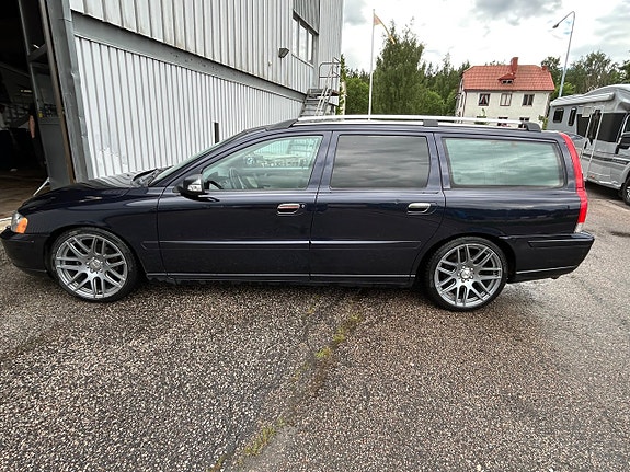 Volvo V70 D5 Classic, Stereo med BT 4 of 9