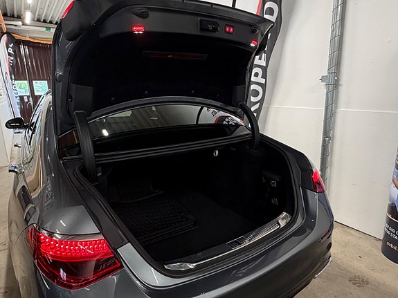 Mercedes-Benz S400 d 14 of 23