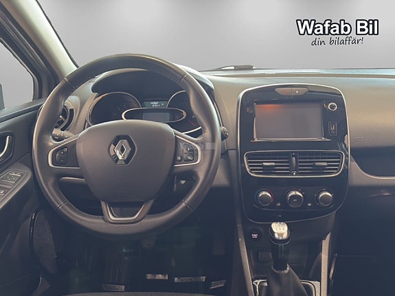 Renault Clio 7 of 14