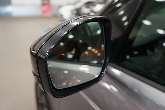 Land Rover Discovery Sport 26 of 28