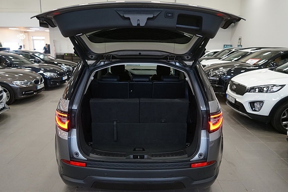 Land Rover Discovery Sport 25 of 28