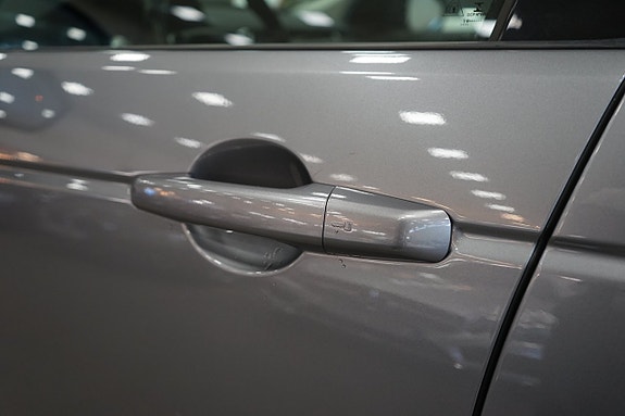 Land Rover Discovery Sport 28 of 28