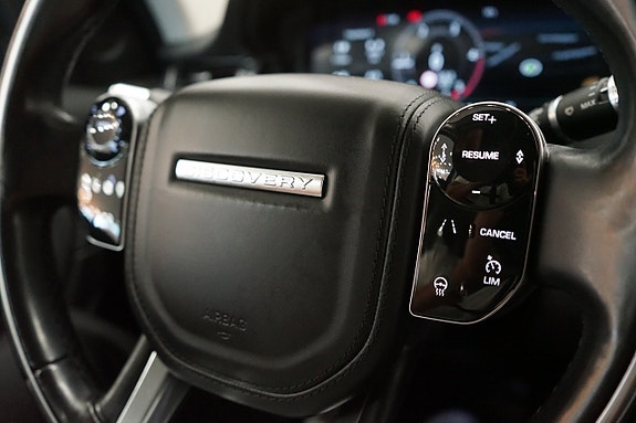 Land Rover Discovery Sport 14 of 28