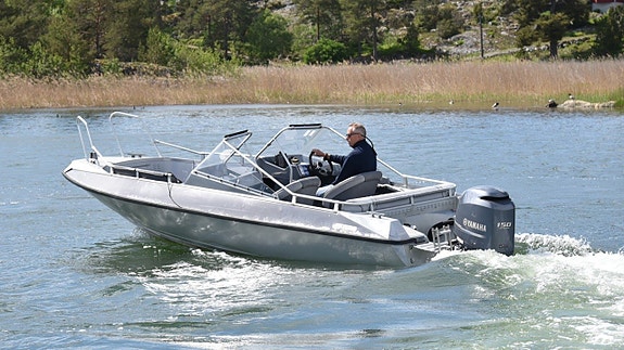 Buster XXL -2007. Yamaha F150 -2012. End 370 timmar