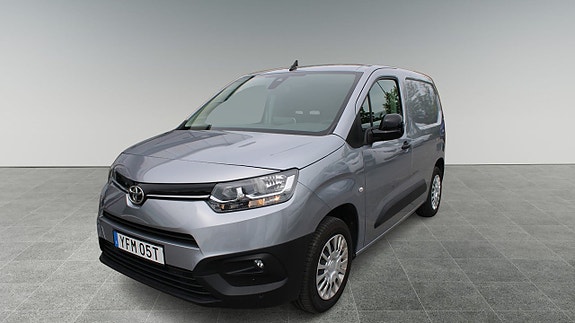 Toyota Proace City 2 of 5