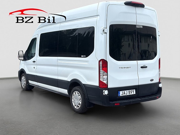 Ford Transit 4 of 5