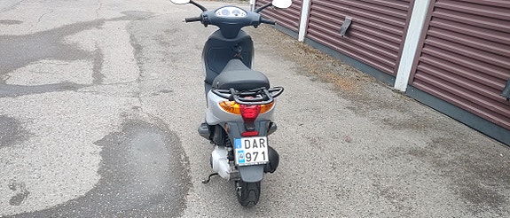 Piaggio Fly 125 3 of 5