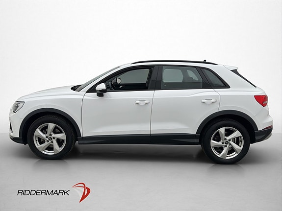 Audi Q3 4 of 5