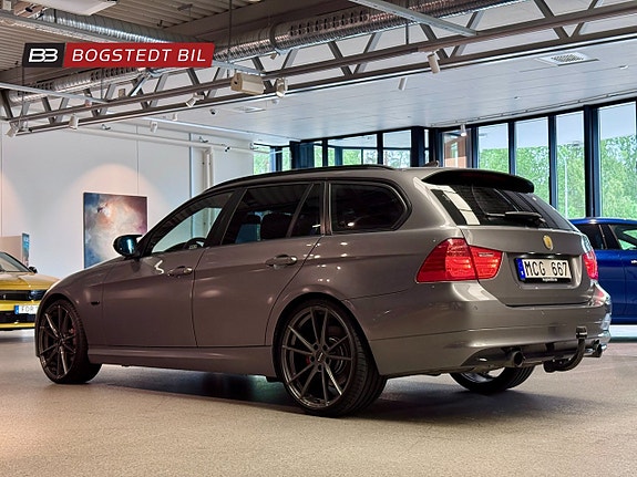 BMW 335i 5 of 19
