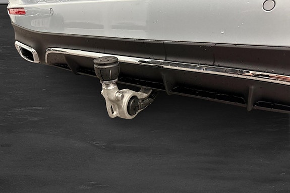 Mercedes-Benz E300 e 14 of 14