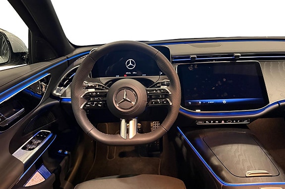 Mercedes-Benz E300 e 9 of 14