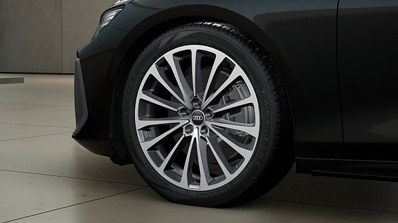 Audi A6 4 of 11