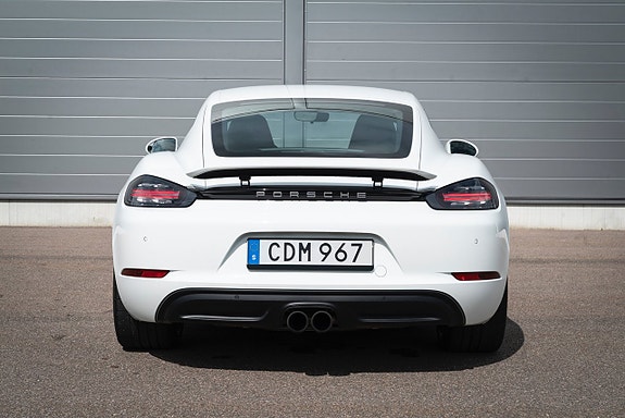 Porsche 718 Cayman 5 of 5
