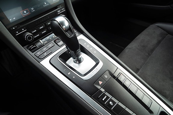 Porsche 718 Cayman 15 of 16