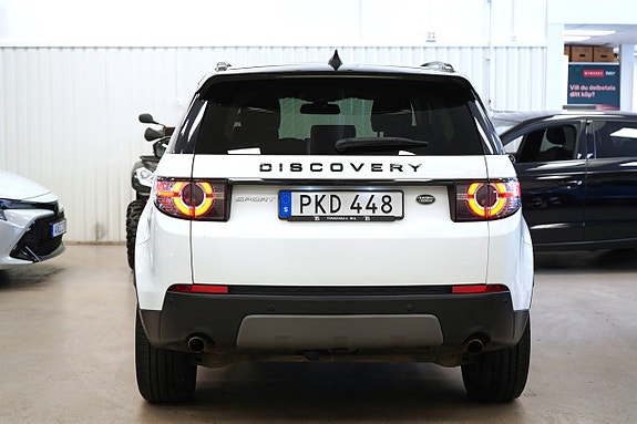 Land Rover Discovery Sport 4 of 5
