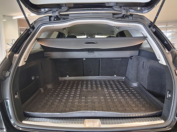 Mercedes-Benz C200 d 4 of 5