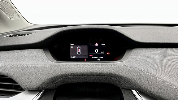 Skoda Enyaq 14 of 24