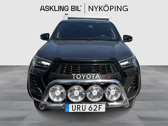 Toyota HiLux 5 of 5