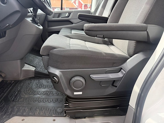 Volkswagen Crafter 35 10 of 19