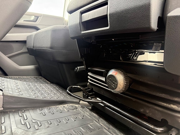 Volkswagen Crafter 35 11 of 19