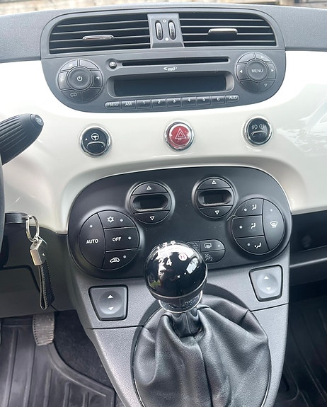 Fiat 500C 16 of 21