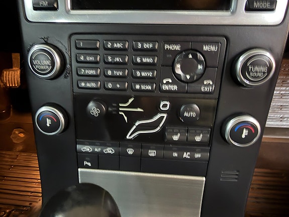 Volvo V70 15 of 15